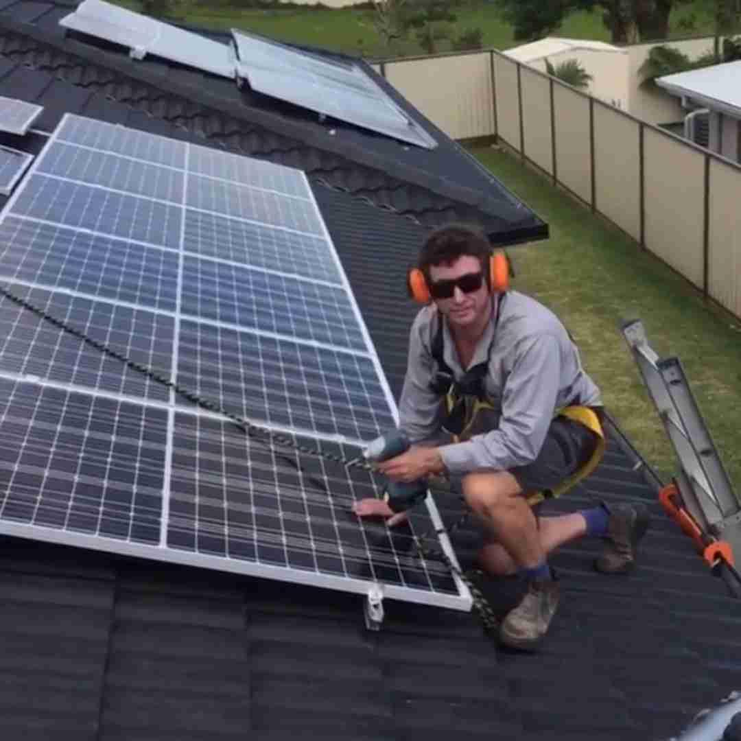 Solar installation servicing Byron Bay NSW